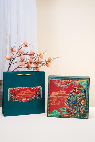 Hộp quà LAILA #2 [Rượu vang Chile 750ml + 30 chai sâm đông trùng hạ thảo]