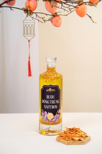 HỘP QUÀ TẾT LAILA - 3 Loại mứt hạt + Rượu Saffron 500ml